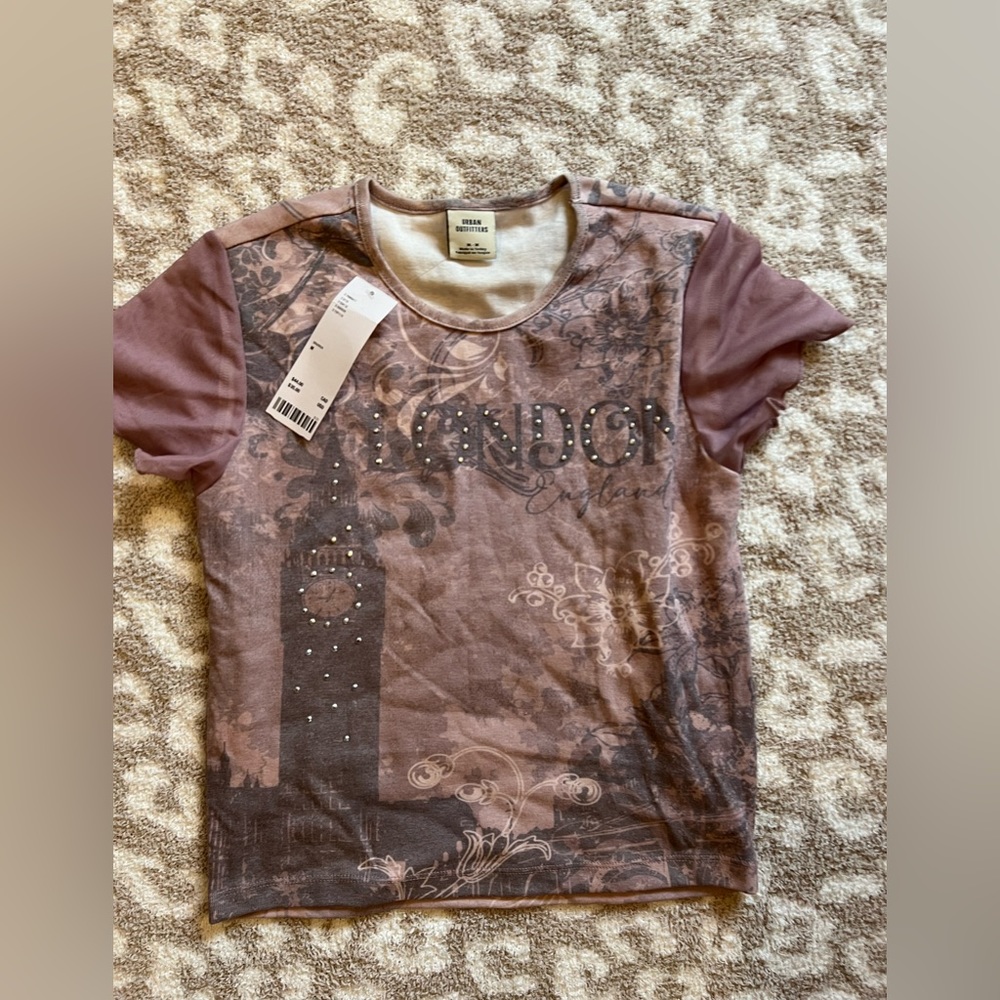 Urban Outfitters London tee